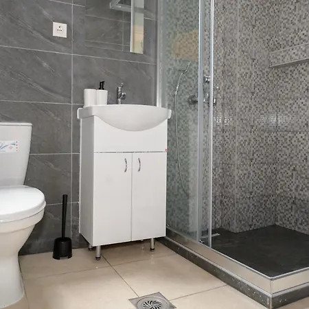 Skopje Hostel אכסניה סקופיה