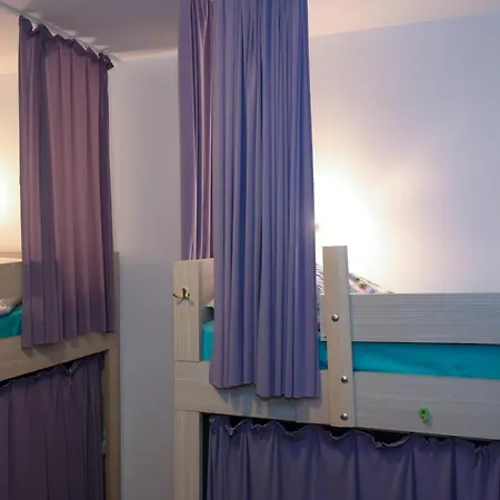 Skopje Hostel סקופיה